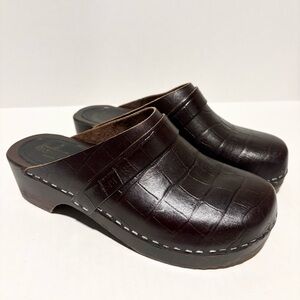 Swedish Hasbeens Husband Clogs Size 37 Brown Croc Embossed Leather Slide Mules